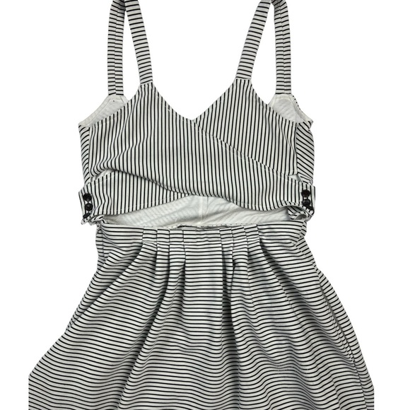 Anthropology White Black Strip Postage Stamp 9-H15 STCL A-Line Scoop Dress Sz:M - Picture 4 of 12